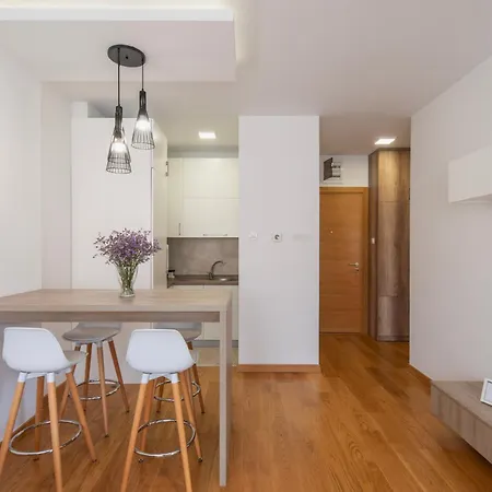 Apartment Modern Living - Academic - Private Parking